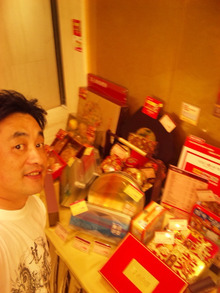 ●中国、香港のお菓子…、何故かたくさん買って来て