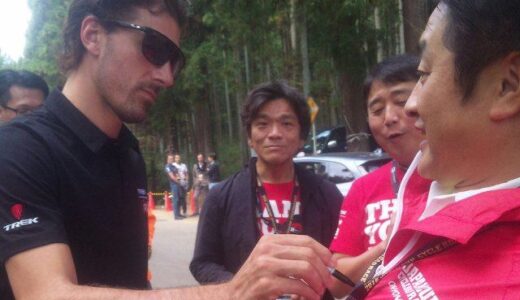 ●宇都宮で、ジャパンカップのジャケットに、カンチェラーラのサインを頂きました。